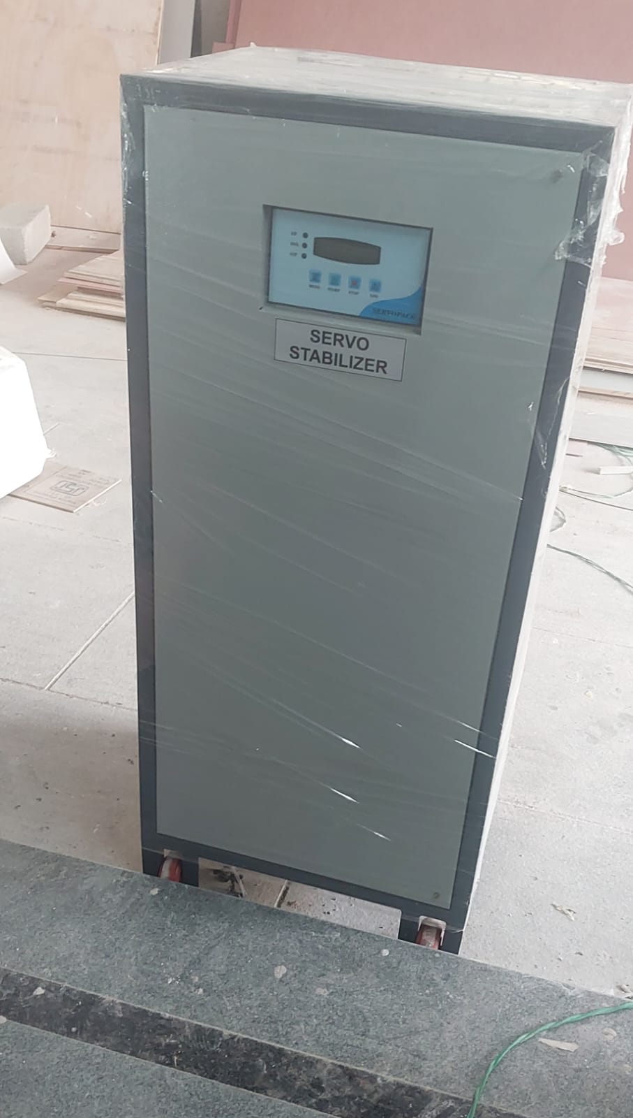 Precision Digital Servo Stabilizer 3-Phase Unit